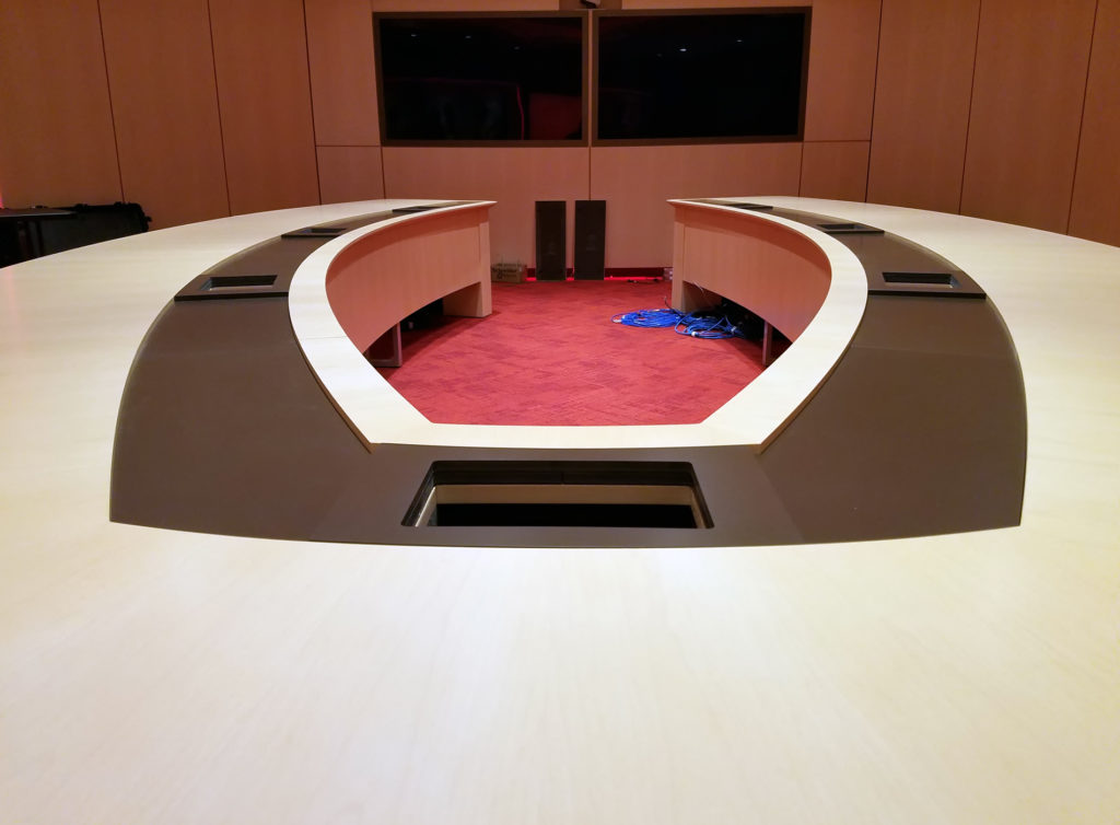 Large Customized Boardroom Tables - Ambience Doré